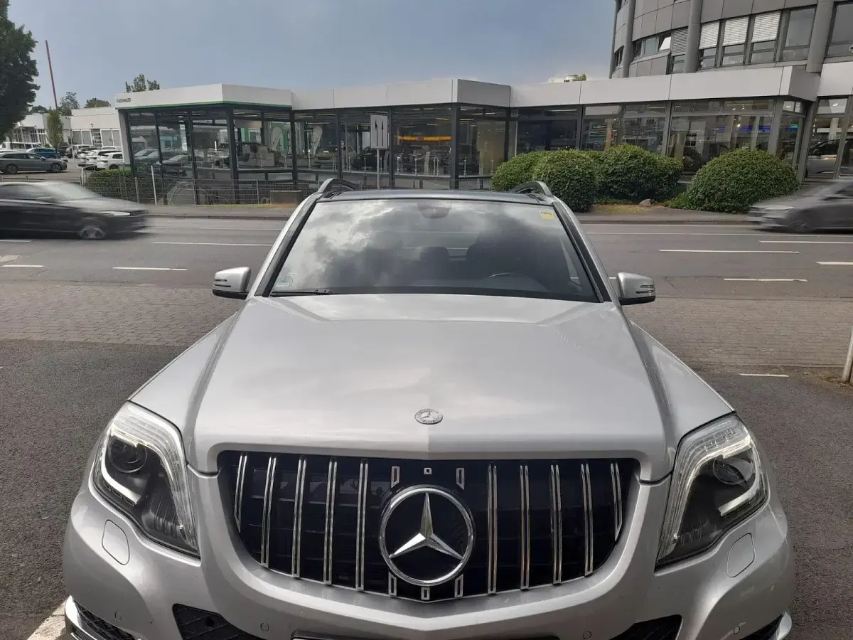 Gebraucht Mercedes GLK220 170 PS (125 kW) 2015 Silber SUV