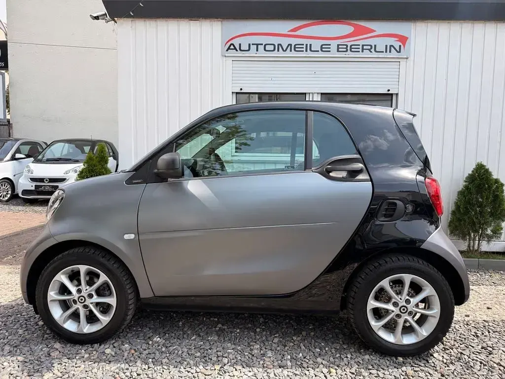 Gebraucht Smart ForTwo Coupé 90 PS (66 kW) 2019 Grau Coupé