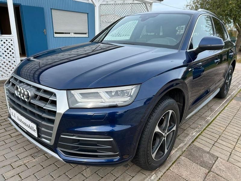 Blau Gebraucht 2017 Audi Q5 S-Line SUV | 20.500 € (Teuer) - Bild 1/4