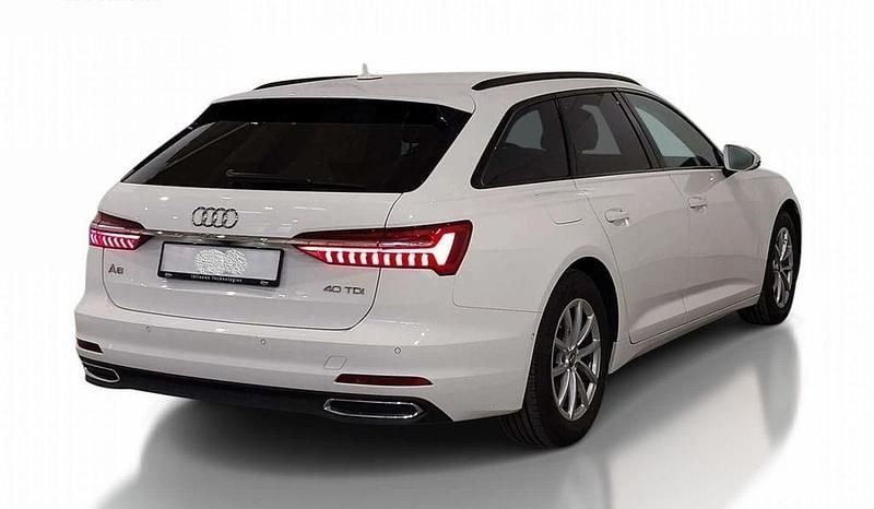 Gebraucht Audi A6 Ambiente 204 PS (150 kW) 2022 Weiß Limousine