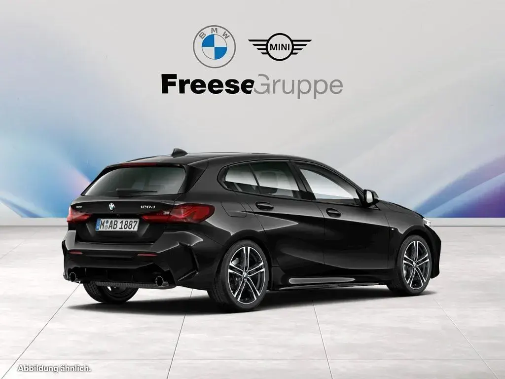 Gebraucht BMW 120 Performance 190 PS (139 kW) 2025 Schwarz Kleinwagen