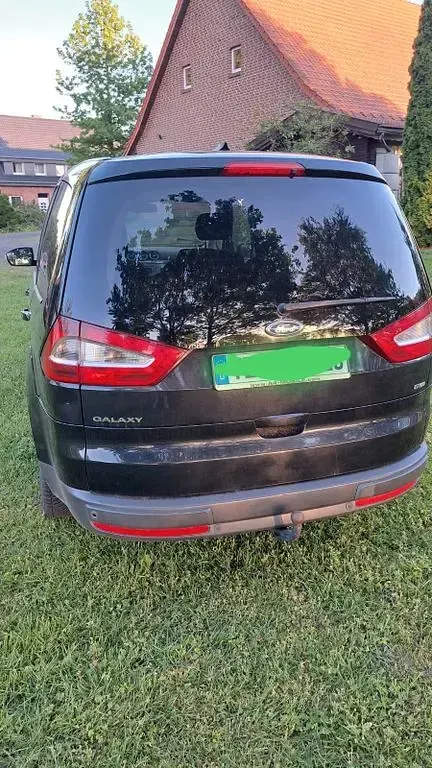 Gebraucht Ford Galaxy Titanium 175 PS (128 kW) 2010 Schwarz Van / Kleinbus