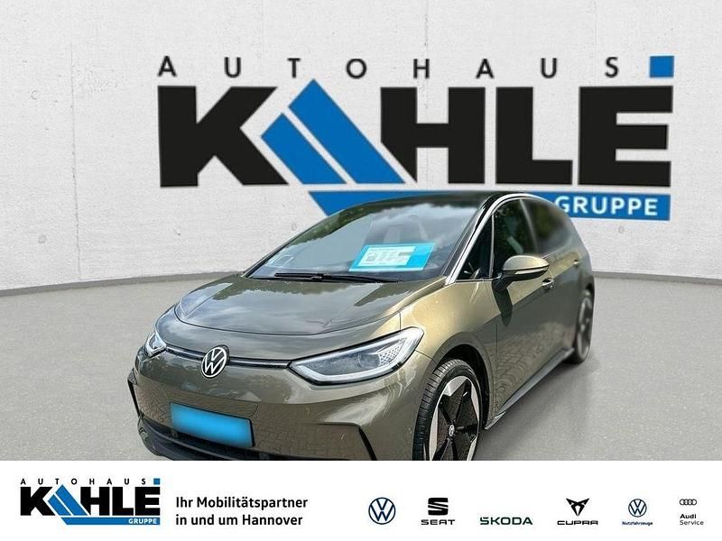 Schwarz Gebraucht 2024 VW ID.3 Pro Kleinwagen | 44.990 € - Bild 1/4
