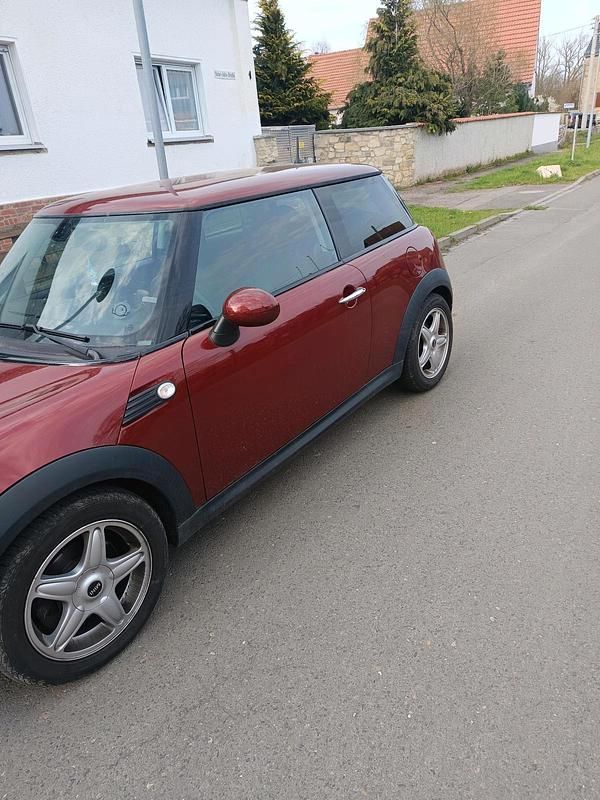 Usata Mini Cooper 95 CV (69 kW) 2008 Rosso Utilitaria