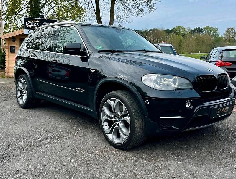 Second-hand BMW X5 306 CP (225 kW) 2012 Negru SUV