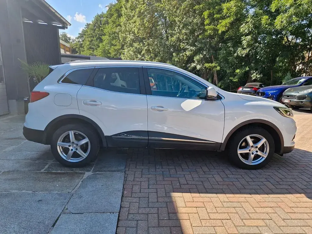 Gebraucht Renault Kadjar 140 PS (102 kW) 2021 Weiß SUV