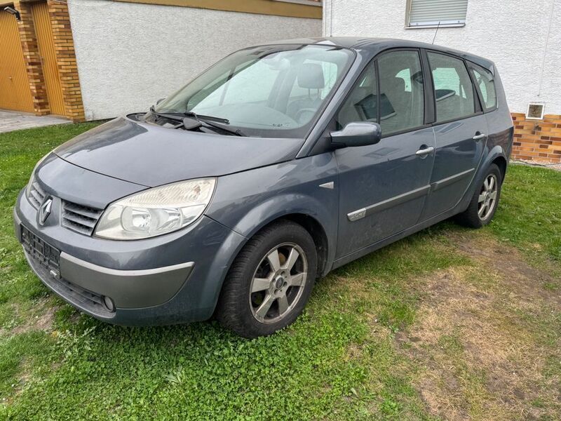 Grau Gebraucht 2006 Renault Grand Scénic II Van / Kleinbus | 999 € (Superpreis) - Bild 1/4