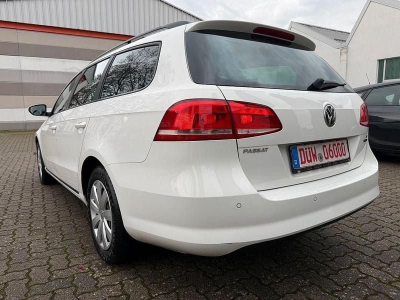 Second-hand VW Passat 150 CP (110 kW) 2013 Alb Berlinǎ