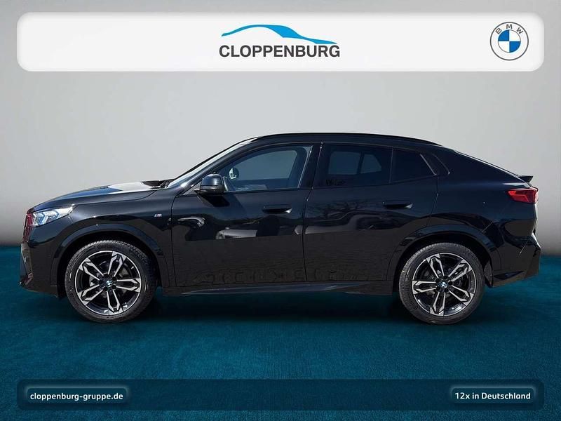 Gebraucht BMW X2 Performance 163 PS (119 kW) 2025 Saphirschwarz SUV