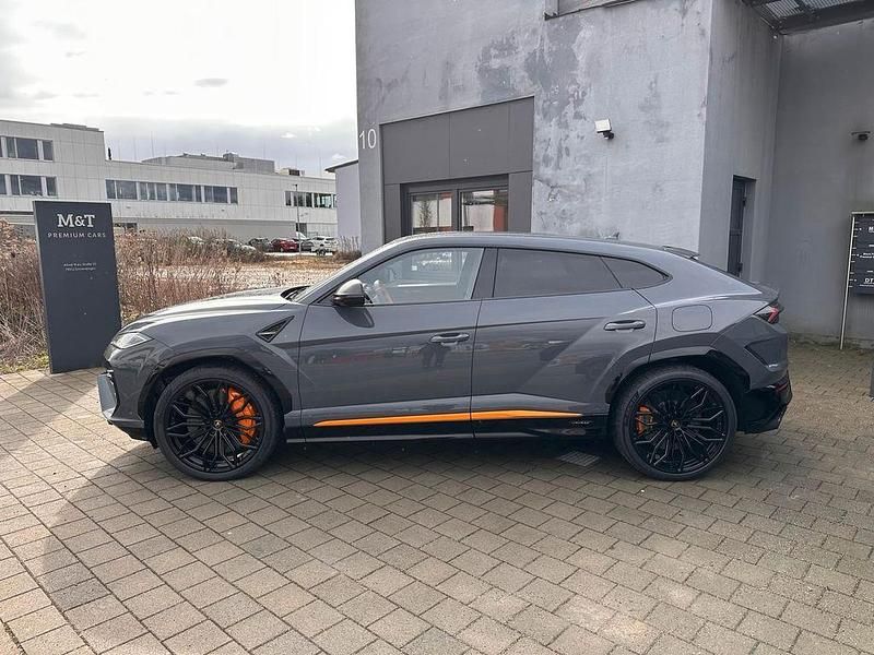 Neu Lamborghini Urus 799 PS (587 kW) 2026 Grau SUV
