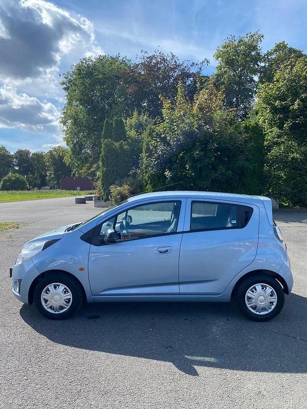 Gebraucht Chevrolet Spark LS 68 PS (50 kW) 2011 Blau Kleinwagen
