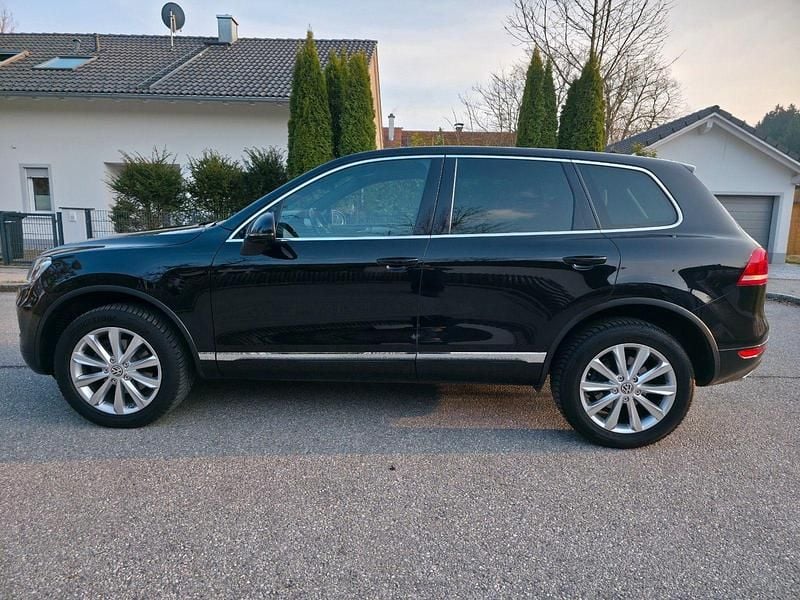 Gebraucht VW Touareg 245 PS (180 kW) 2012 Schwarz SUV