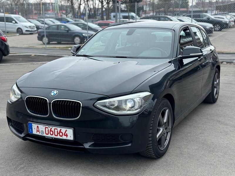 Gebraucht BMW 118 Advantage 143 PS (105 kW) 2014 Schwarz Kleinwagen