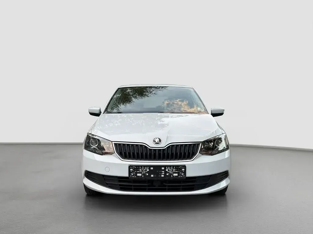 Gebraucht Skoda Fabia Ambition 110 PS (80 kW) 2016 Weiß Limousine