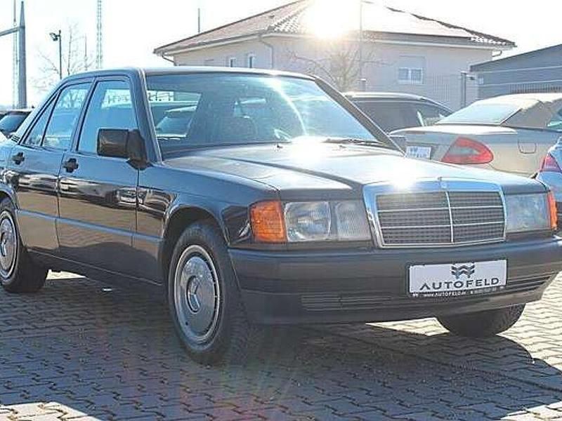 Gebraucht Mercedes 190 122 PS (89 kW) 1992 Grau Limousine
