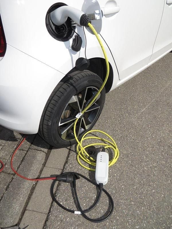 Gebraucht Skoda Citigo-e IV Style 61 kW (83 PS) 2020 Weiß Kleinwagen