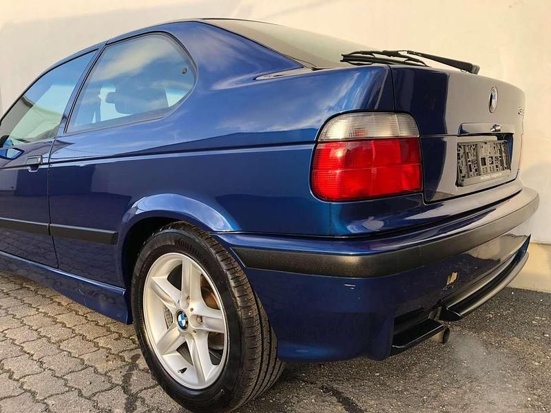 Gebraucht BMW 316 Compact 105 PS (77 kW) 1999 M3 avusblau Kleinwagen