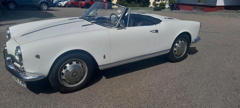 Weiß Gebraucht 1961 Alfa Romeo Giulietta Kleinwagen | 63.000 € - Bild 1/4