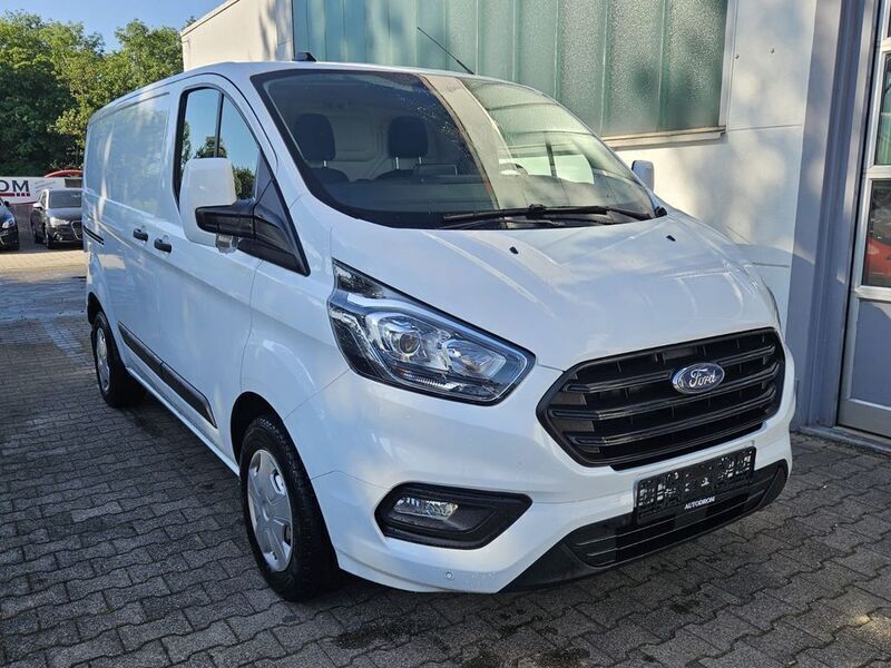 Weiß Gebraucht 2020 Ford Transit Custom Limousine | 17.500 € (Superpreis) - Bild 1/4