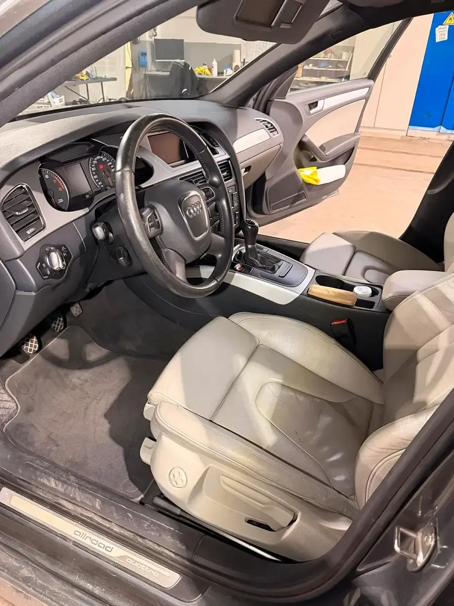 Gebraucht Audi A4 Allroad 211 PS (155 kW) 2011 Grau Kombi