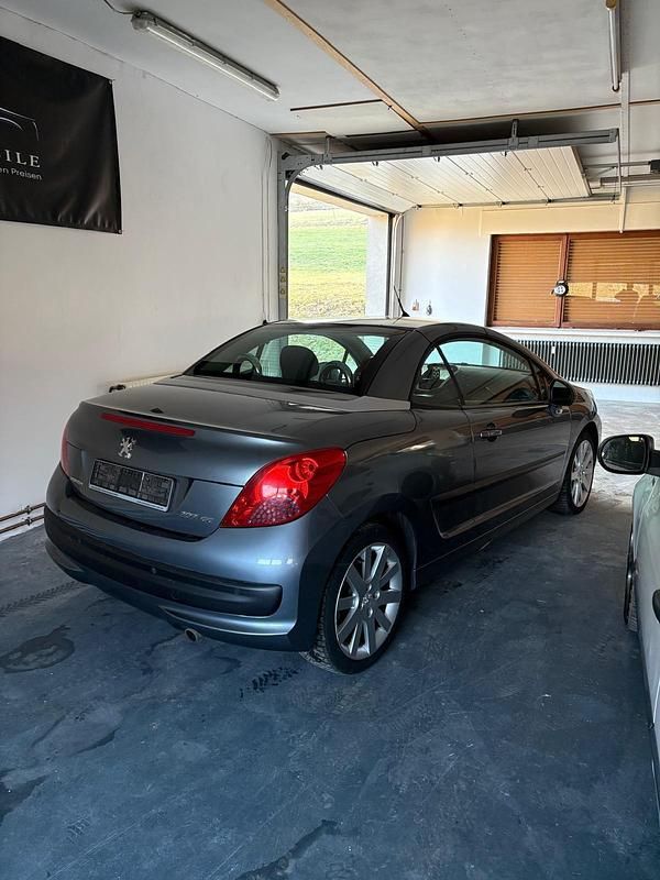 Gebraucht Peugeot 207 CC 120 PS (88 kW) 2007 Grau Cabrio