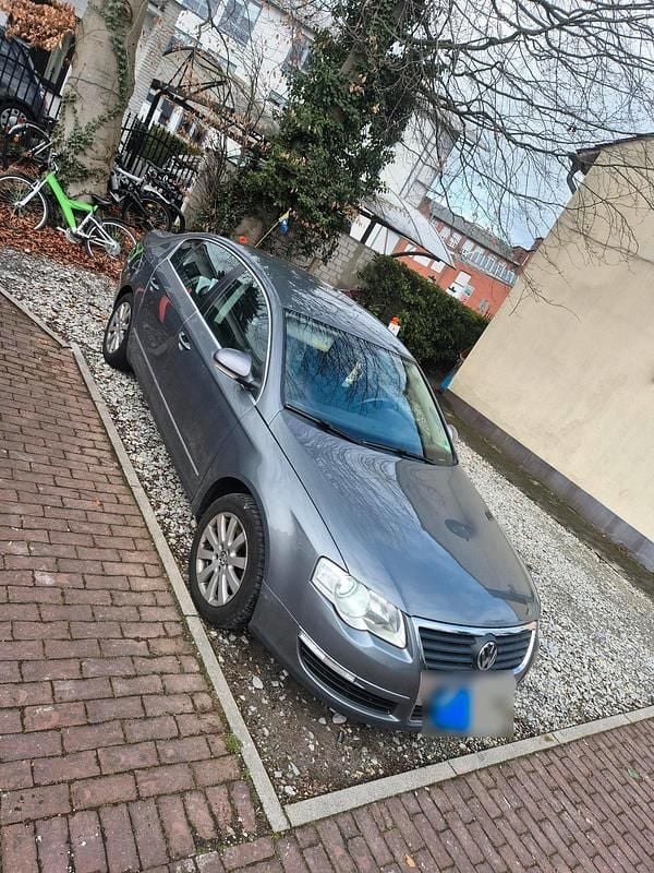 Gebraucht VW Passat 140 PS (102 kW) 2007 Grau Limousine