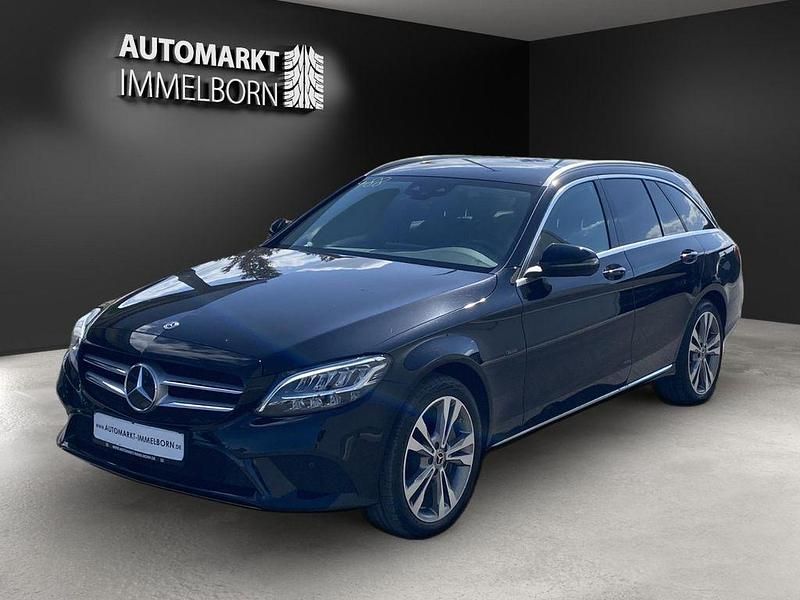 Gebraucht Mercedes C300e 320 PS (235 kW) 2020 Schwarz Limousine