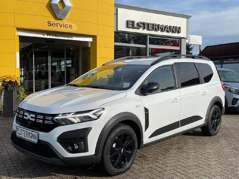 Weiß Gebraucht 2023 Dacia Jogger Extreme Van / Kleinbus | 21.900 € (Guter Preis) - Bild 1/4