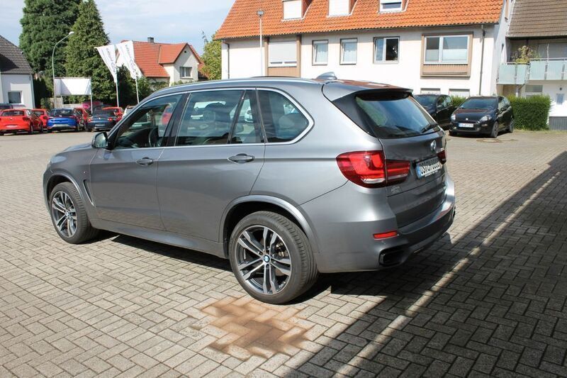 Gebraucht BMW X5 M50 Performance 381 PS (280 kW) 2017 Grau SUV