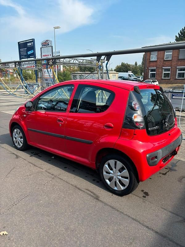 Gebraucht Citroën C1 68 PS (50 kW) 2011 Rot Kleinwagen