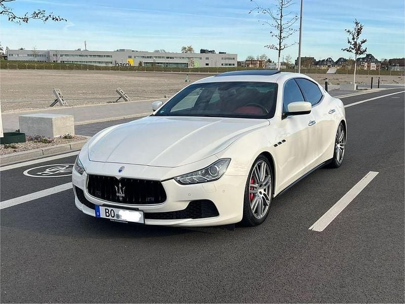 Gebraucht Maserati Ghibli 275 PS (202 kW) 2014 Weiß Limousine