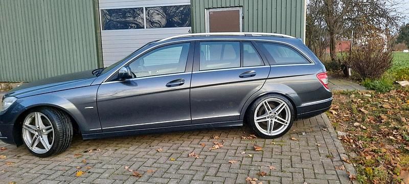 Gebraucht Mercedes C280 231 PS (169 kW) 2008 Grau Kombi