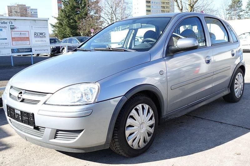 Gebraucht Opel Corsa Edition 80 PS (58 kW) 2005 Silber Kleinwagen