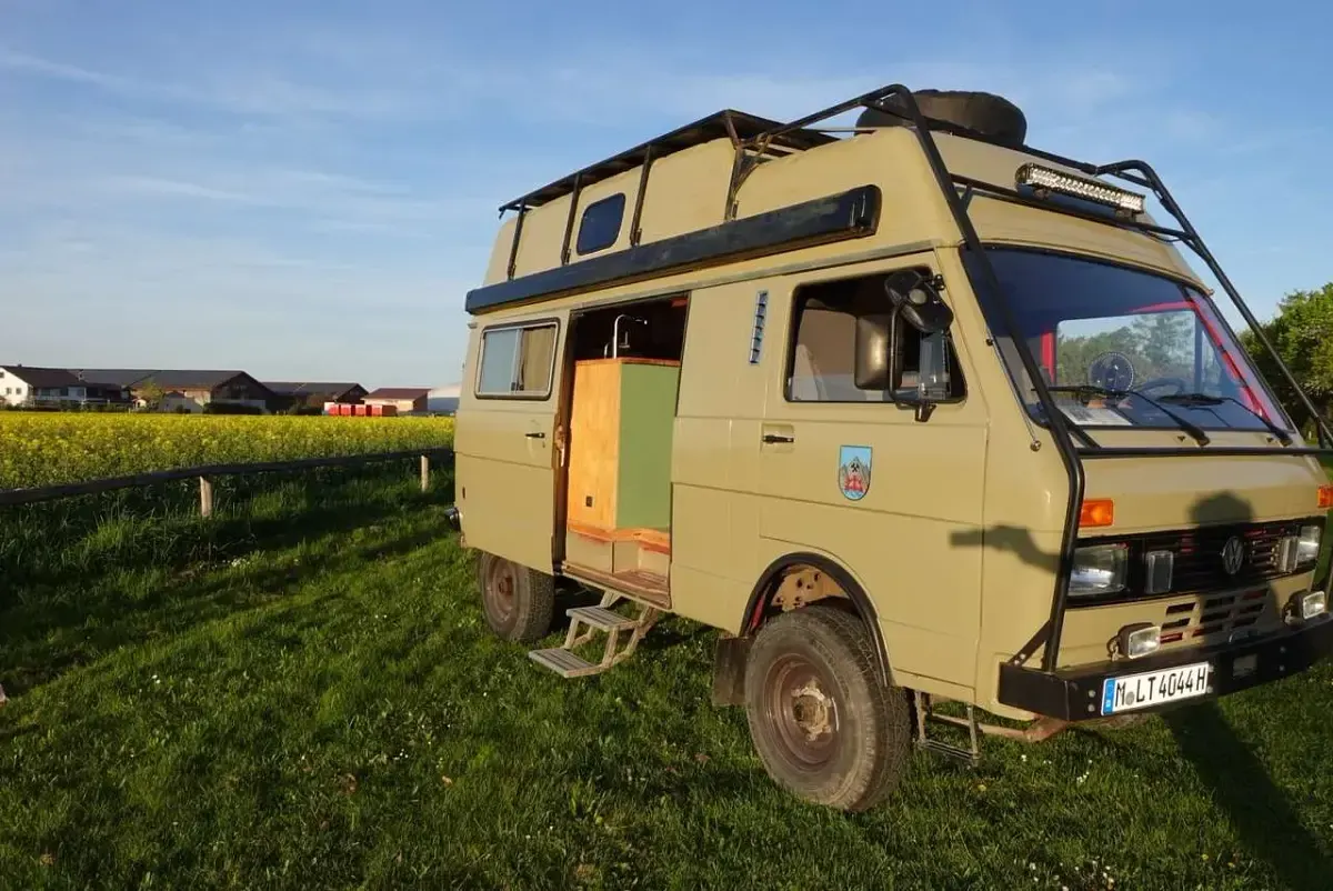 Gebraucht VW LT 102 PS (75 kW) 1989 Beige Van