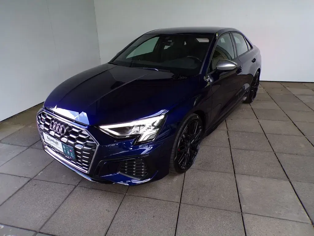 Gebraucht Audi S3 Ambiente 310 PS (228 kW) 2021 Blau Limousine