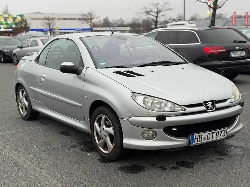 Silber Gebraucht 2003 Peugeot 206 CC Cabrio | 650 € (Guter Preis) - Bild 1/4
