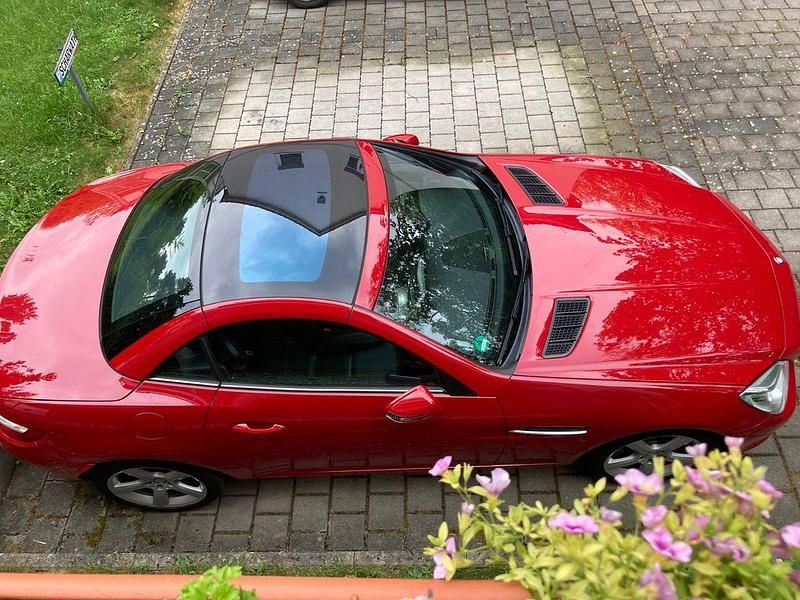 Gebraucht Mercedes SLK200 184 PS (135 kW) 2012 Rot Cabrio