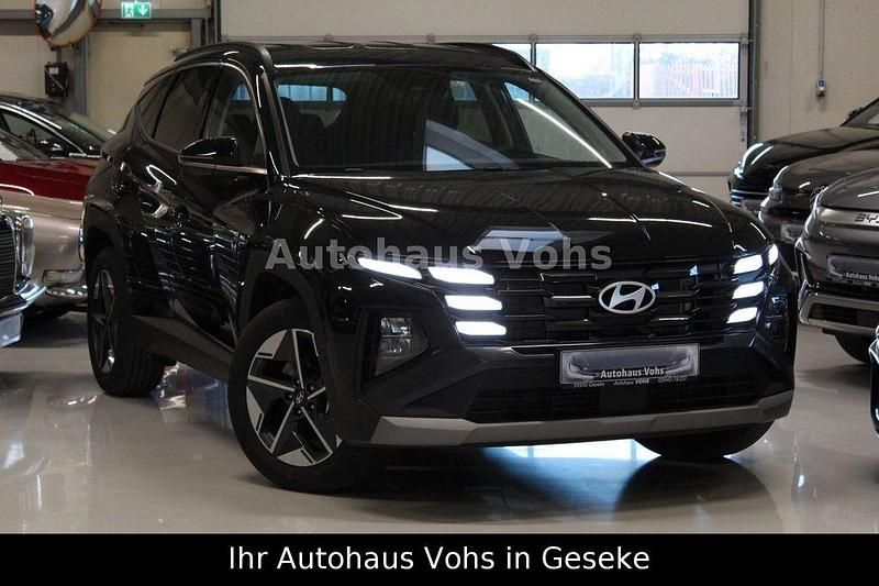 Neu Hyundai Tucson Style 150 PS (110 kW) 2025 Schwarz SUV