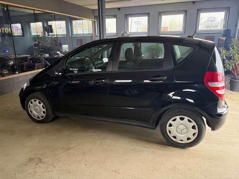 Gebraucht Mercedes A170 116 PS (85 kW) 2006 Kosmosschwarz  metalliclack Limousine