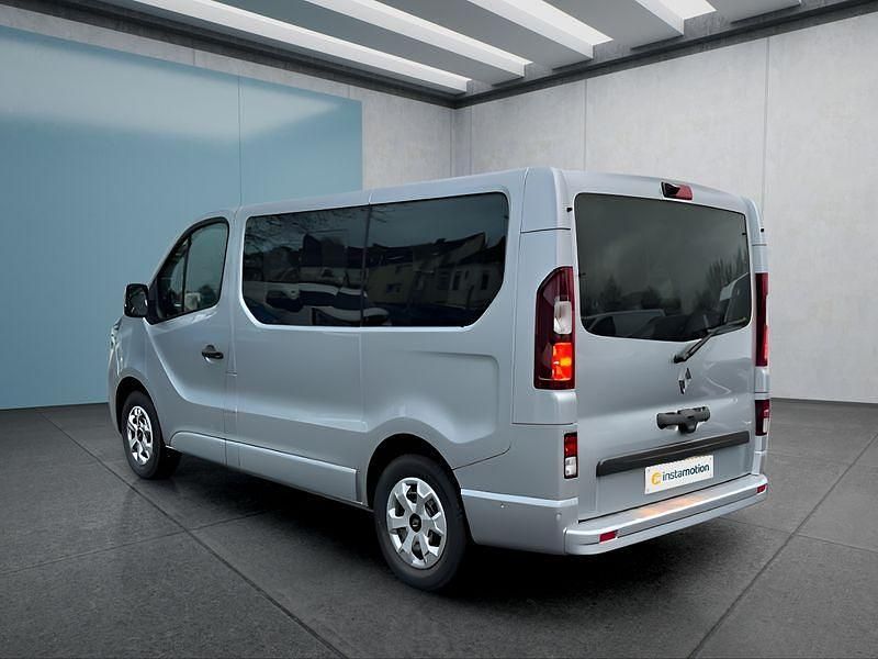 Neu Renault Trafic 150 PS (110 kW) 2025 Grau Van / Kleinbus