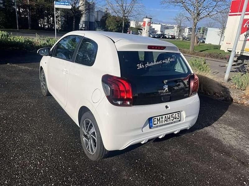 Gebraucht Peugeot 108 Allure 72 PS (52 kW) 2021 Weiß Kleinwagen