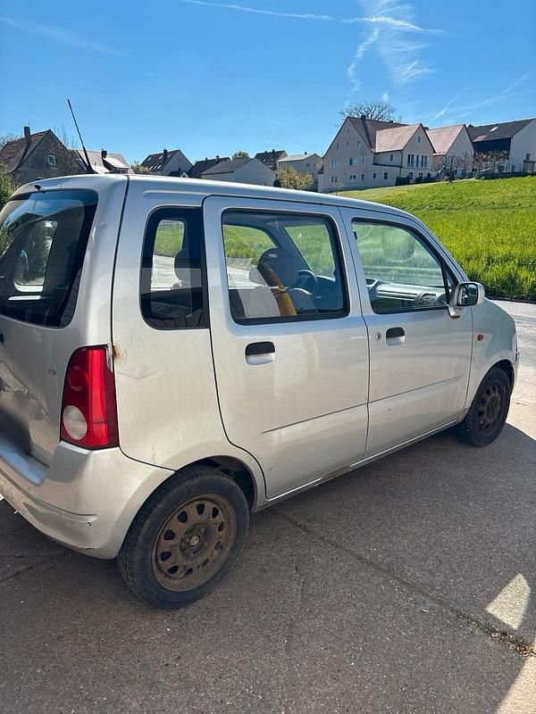 Second-hand Opel Agila 60 CP (44 kW) 2002 Argintiu Monovolum