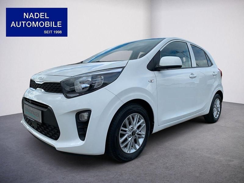 Weiß Gebraucht 2022 Kia Picanto DREAM-TEAM Edition Kleinwagen | 12.990 € (Fairer Preis) - Bild 1/4