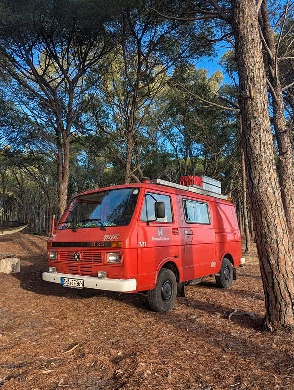 Rot Gebraucht 1988 VW LT Van / Kleinbus | 17.500 € - Bild 1/4