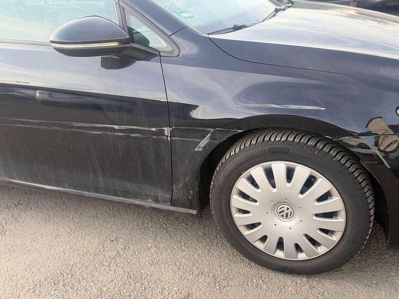 Gebraucht VW Golf VII Highline 140 PS (102 kW) 2013 Deep black perleffekt Kleinwagen