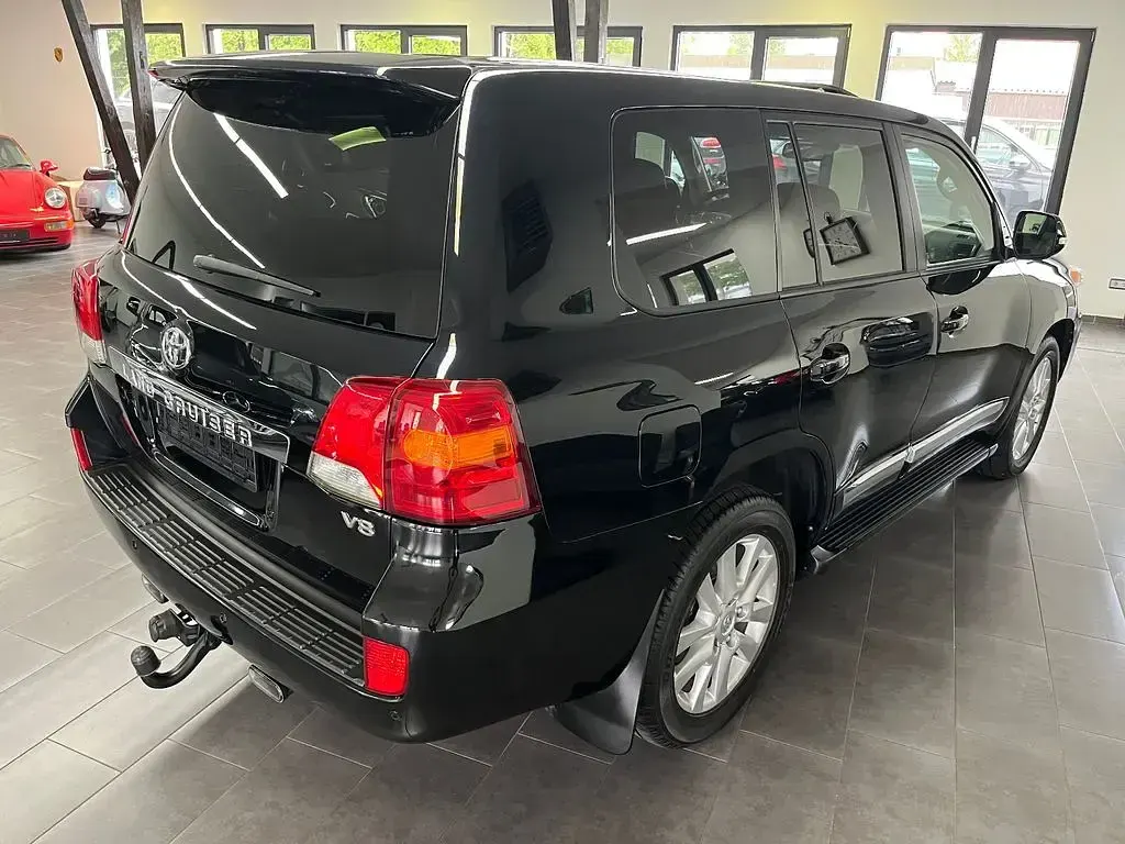 Gebraucht Toyota Land Cruiser Executive 272 PS (200 kW) 2012 Attitude black SUV
