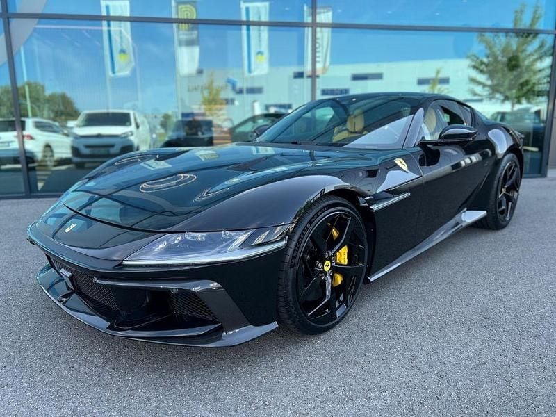 Schwarz Neu 2026 Ferrari 12 Cilindri | 457.900 € - Bild 1/4
