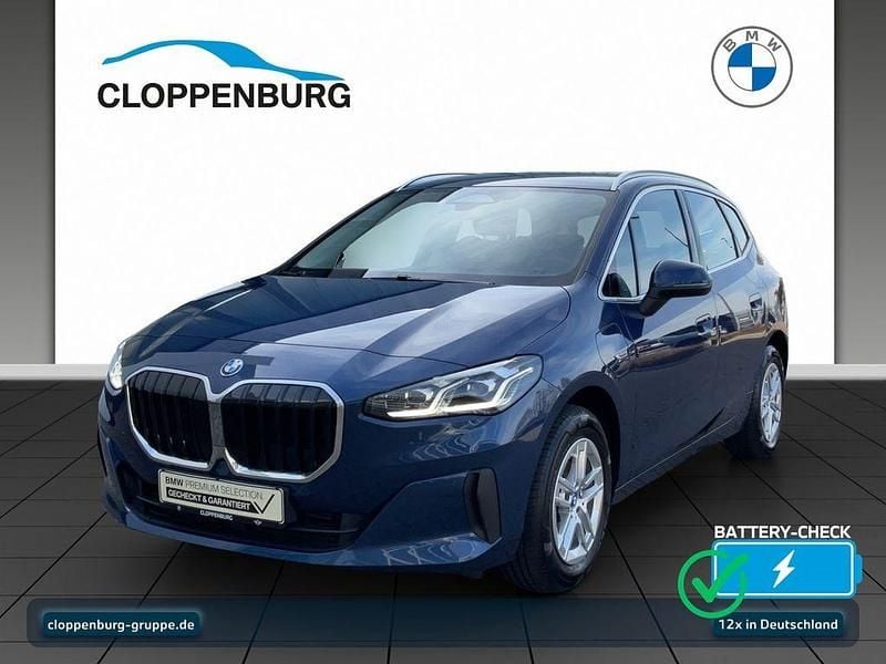 Phytonicblau Gebraucht 2023 BMW 225 Sport Line Van / Kleinbus | 26.999 € (Fairer Preis) - Bild 1/4