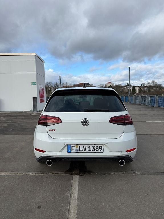 Gebraucht VW Golf VII GTI 230 PS (169 kW) 2017 Limousine