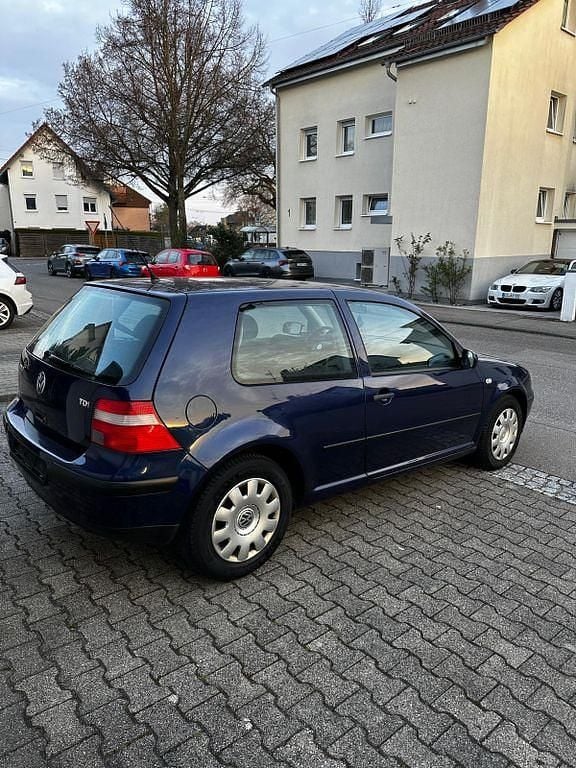 Gebraucht VW Golf IV 101 PS (74 kW) 2002 Blau Limousine
